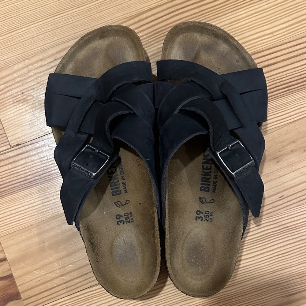 Birkenstock leather slides! Perfect Condition.